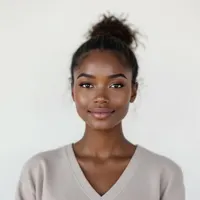 Lucy Hassan